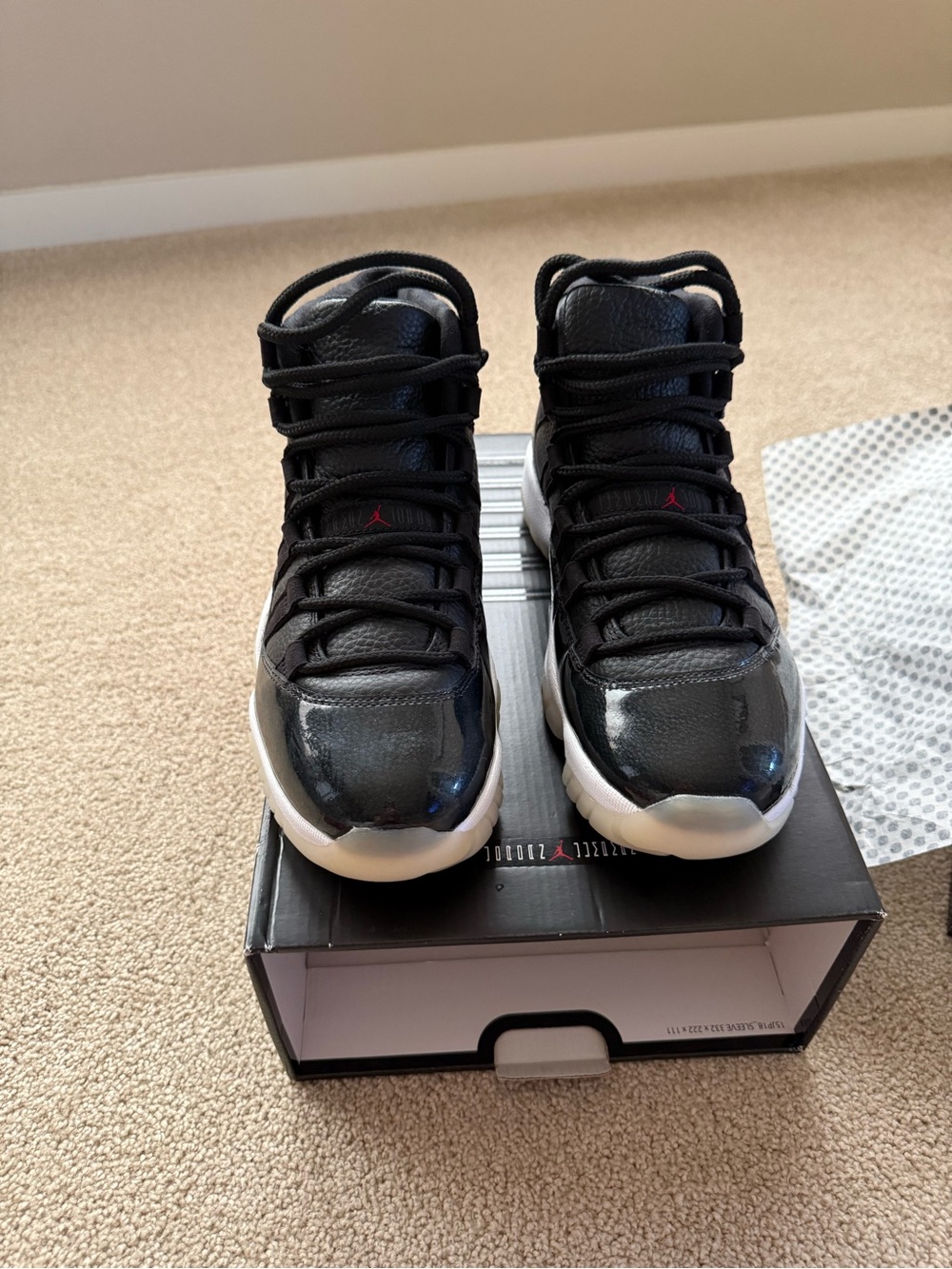 Jordan Air Jordan 11 Retro Black with Red Accent Mens Size 8